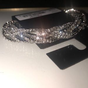 GORGEOUS SILVER-TONE BRAIDED RHINESTONE BRACELET